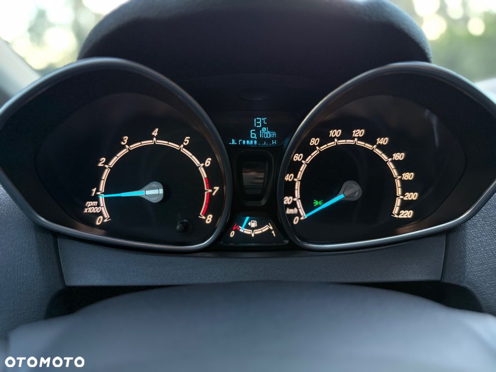 Ford Fiesta 1.0 EcoBoost Titanium - 9