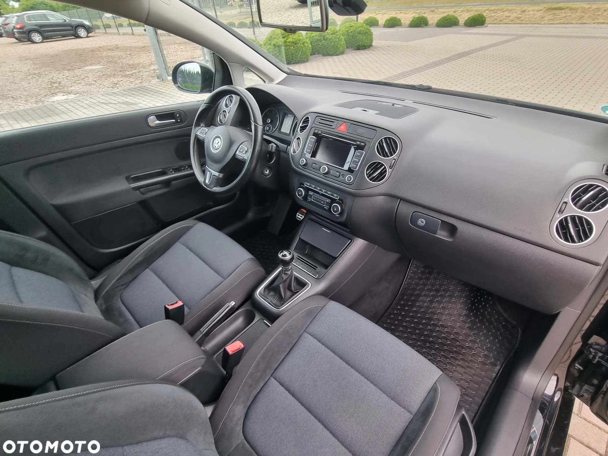 Volkswagen Golf Plus Plus1.6 TDI DPF BlueMotion Technology Style - 12