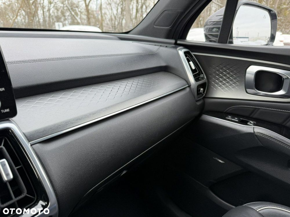 Kia Sorento 1.6 T-GDI HEV Prestige Line - 28