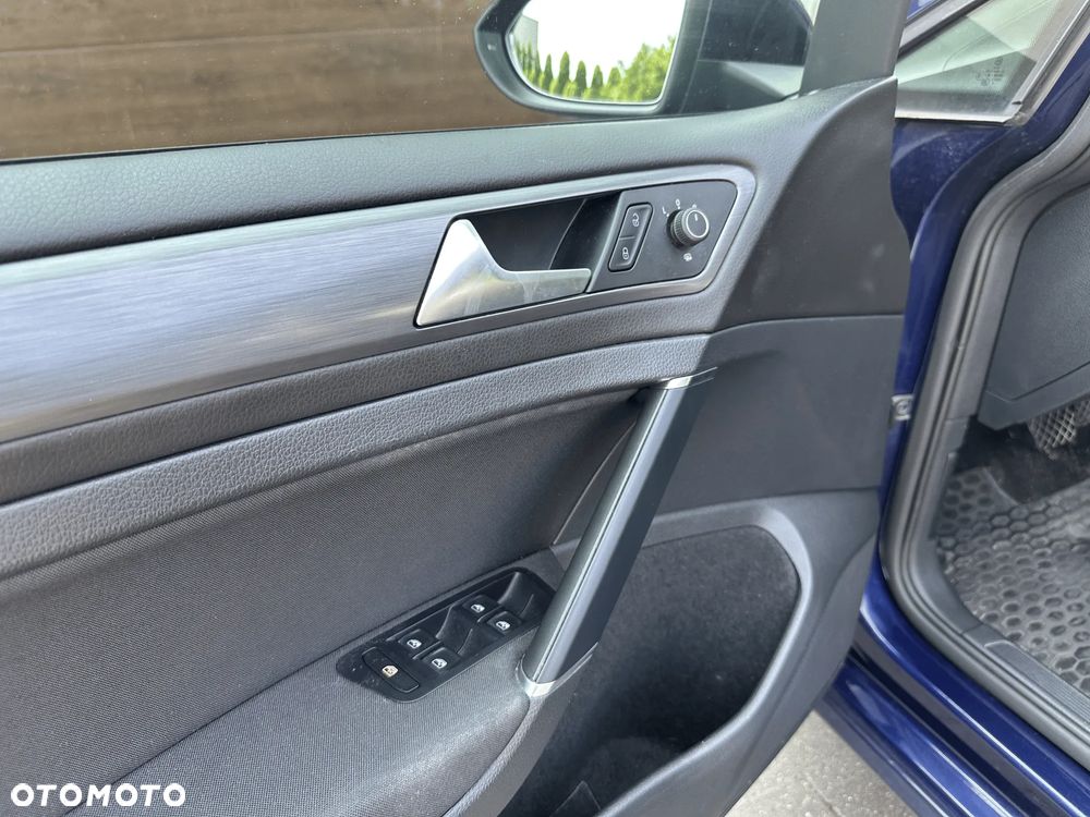 Volkswagen Golf 1.5 TSI BlueMotion ACT DSG Comfortline - 13