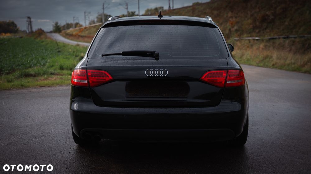 Audi A4 Avant - 7