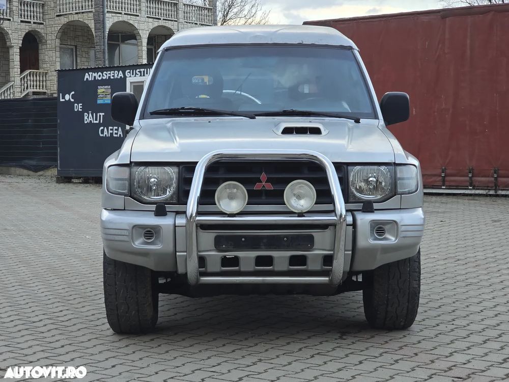 Mitsubishi Pajero Sport 2.5 TD+ Instyle - 15