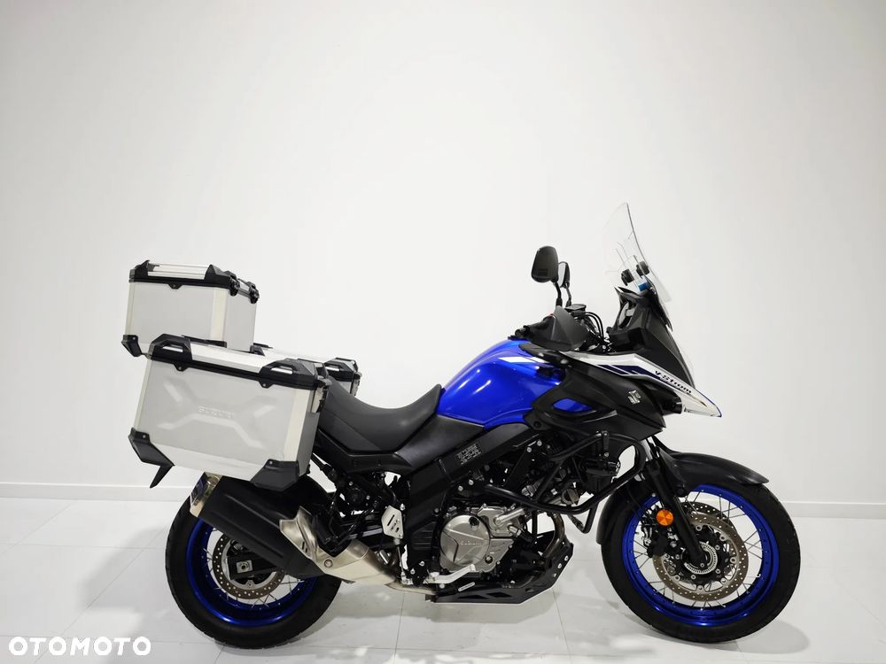 Suzuki V-STROM - 1