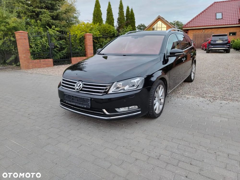 Volkswagen Passat 2.0 TDI DSG BlueMotion Technology Highline - 1