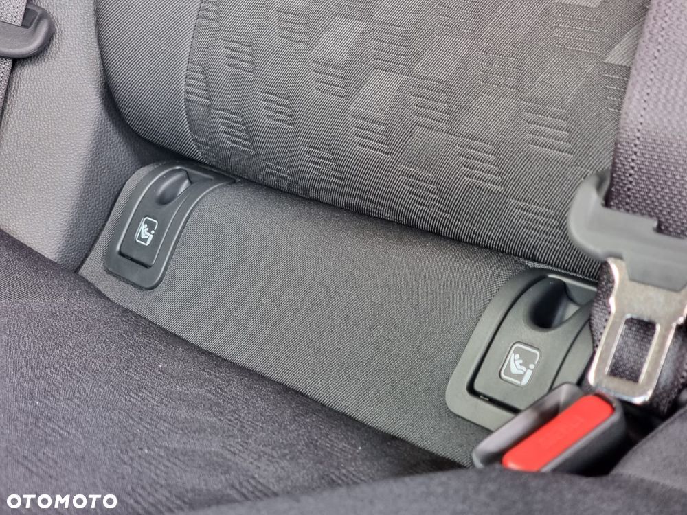 Toyota Yaris Hybrid 1.5 Style - 33