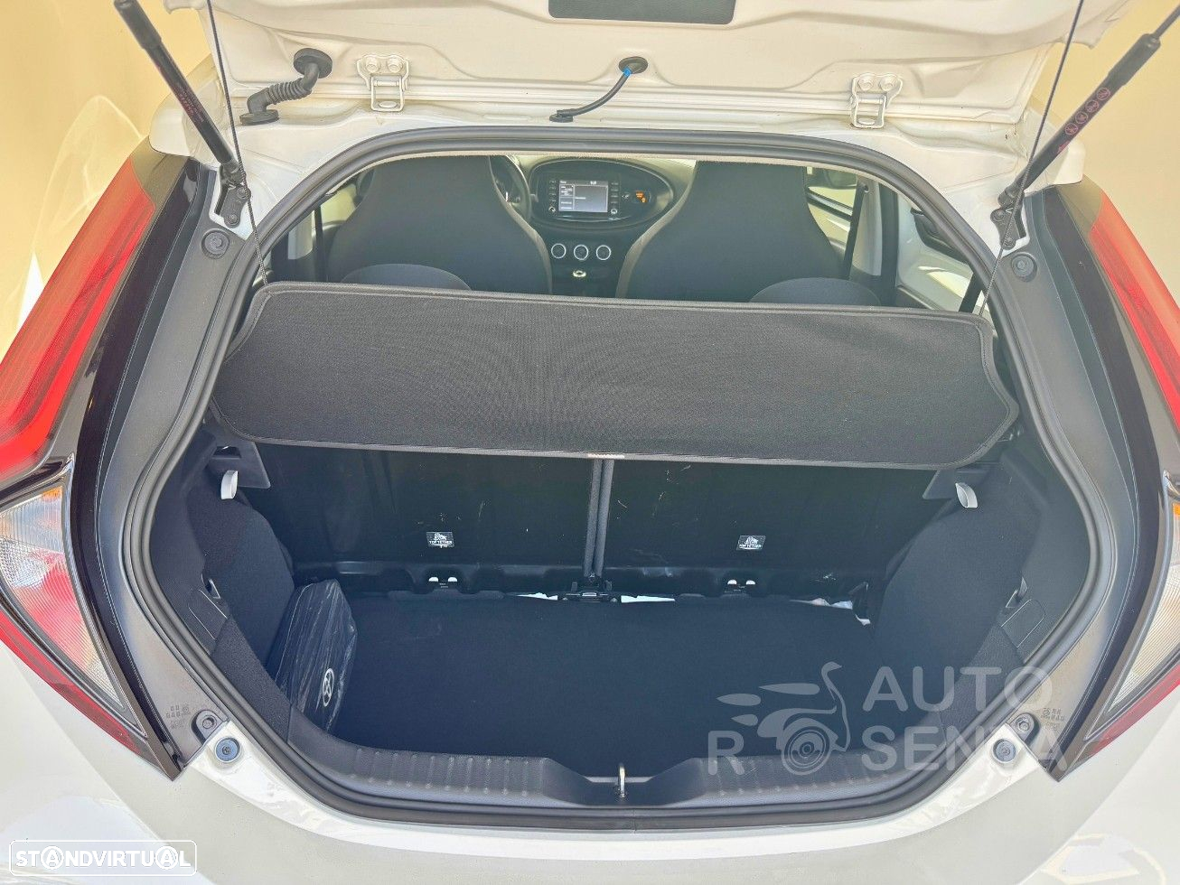 Toyota Aygo X 1.0 Pulse - 8