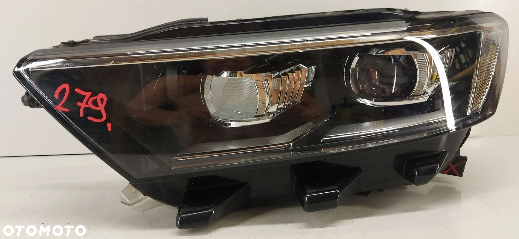 Volkswagen T-Roc 2GA LED lewa lampa przednia przód reflektor - 2