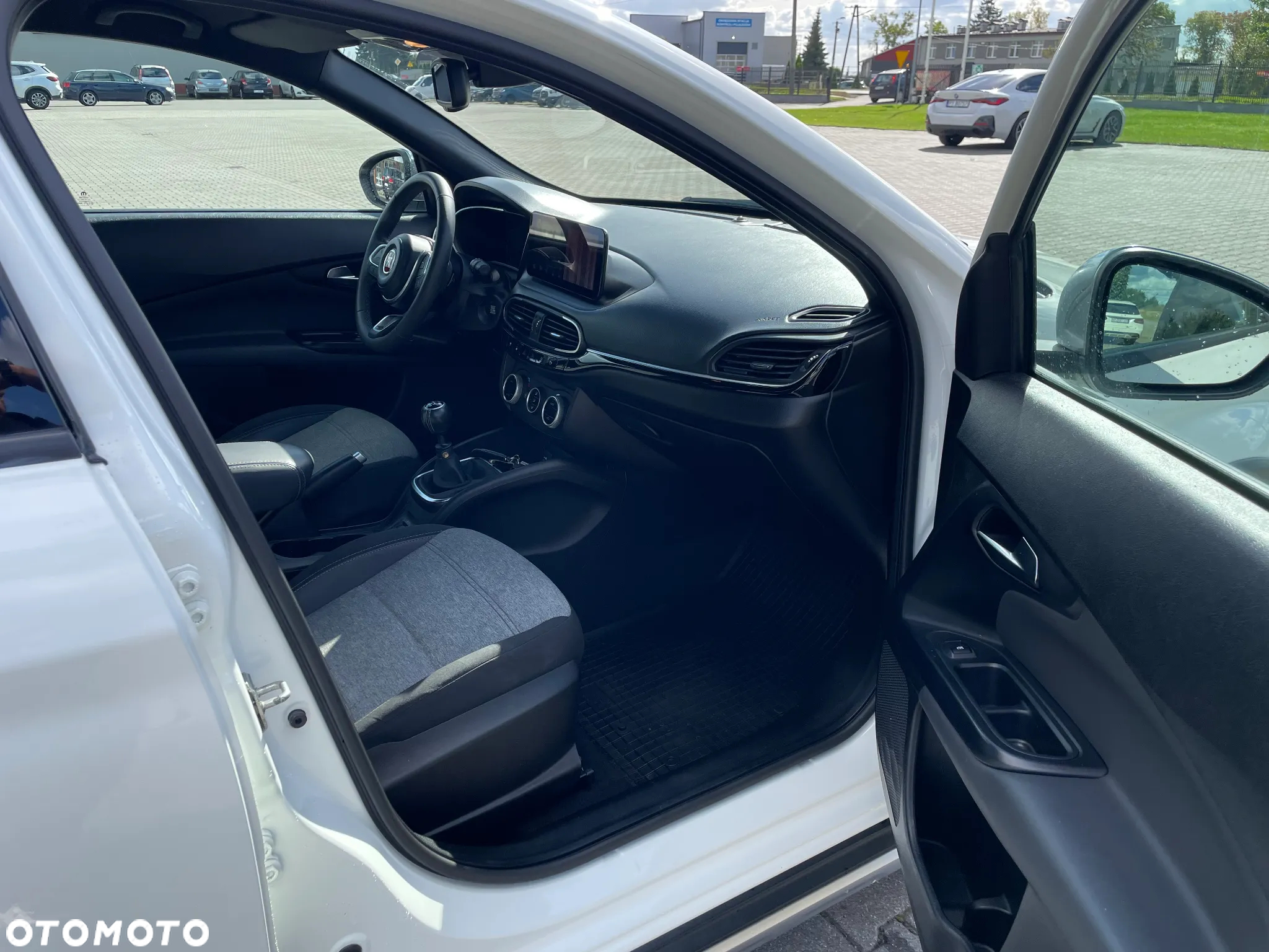 Fiat Tipo 1.6 MultiJet Cross - 20