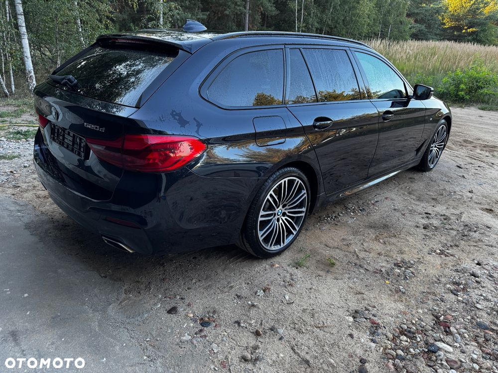 BMW Seria 5 520d M Sport Edition - 5