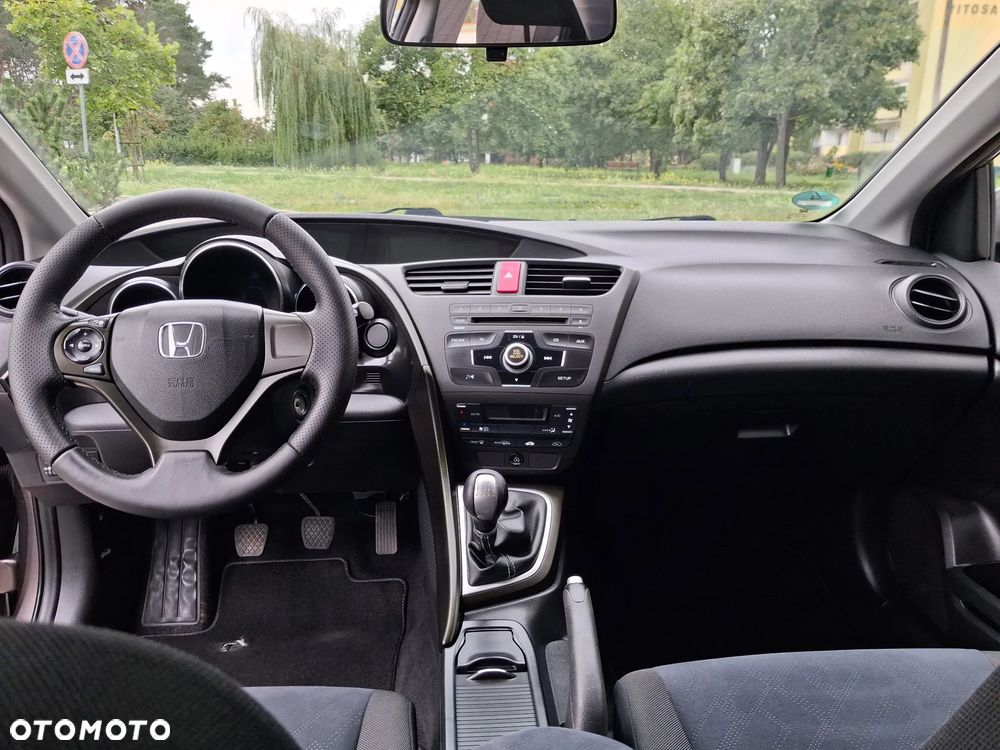 Honda Civic 1.4 i-VTEC Comfort 40 Jahre Edition - 14