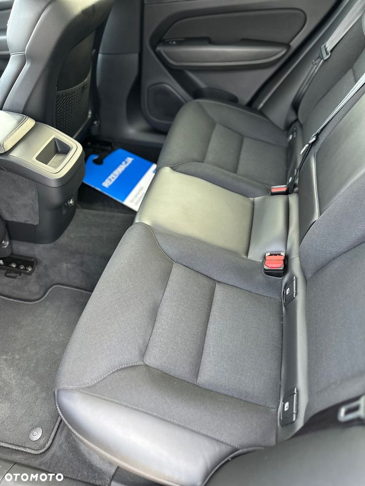 Volvo XC 60 D3 Momentum - 9