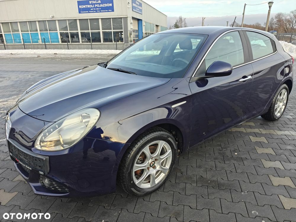 Alfa Romeo Giulietta - 1