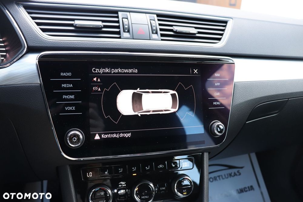 Skoda Superb 2.0 TDI Ambition DSG7 - 15
