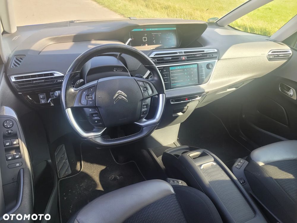 Citroën C4 Grand Picasso - 19