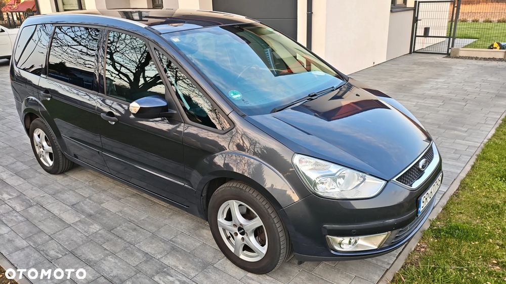Ford Galaxy 2.0 TDCi Titanium - 4