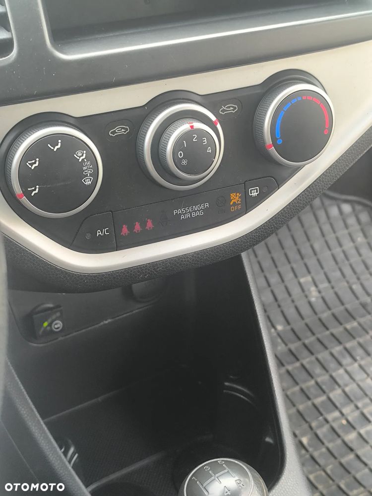 Kia Picanto 1.0 L - 9