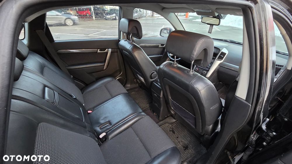 Chevrolet Captiva 2.0 d LT base 5os - 14