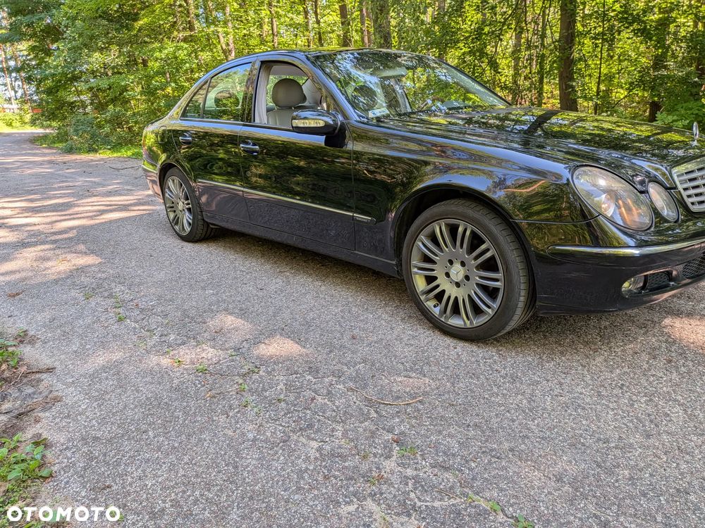 Mercedes-Benz Klasa E - 24