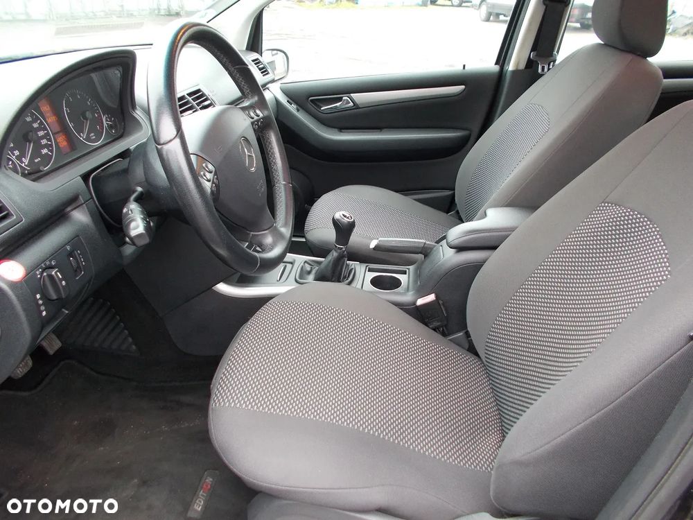 Mercedes-Benz Klasa A 170 Classic - 17