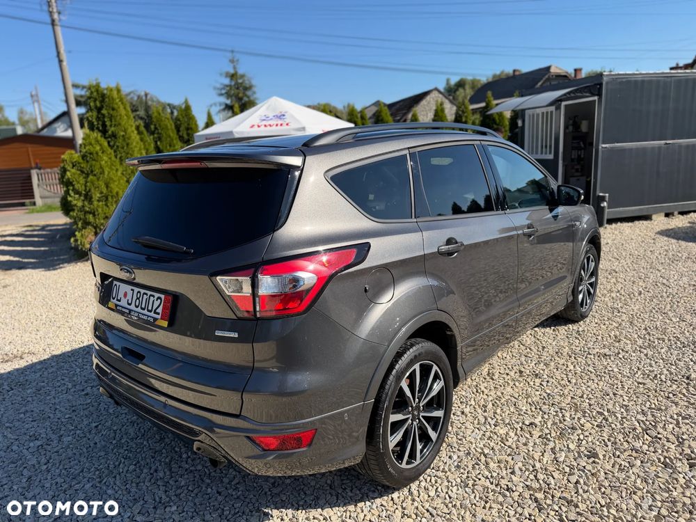 Ford Kuga 1.5 EcoBoost 2x4 ST-Line - 6