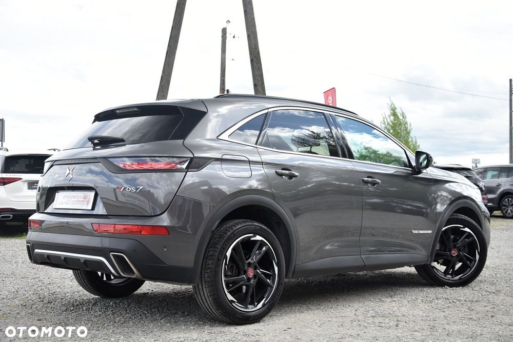 DS Automobiles DS 7 Crossback - 11
