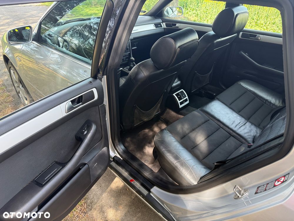 Audi A6 Avant 2.5 TDI Quattro - 13