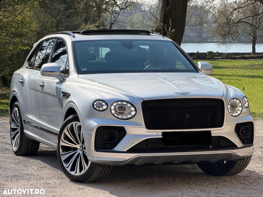 Bentley Bentayga - 3