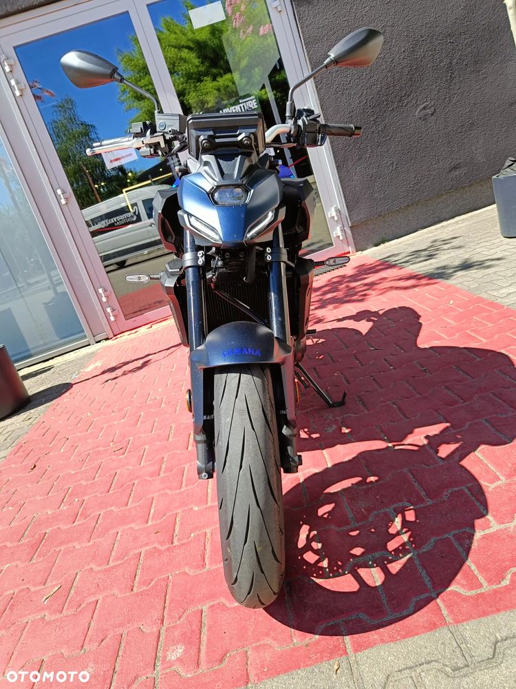 Yamaha MT - 9