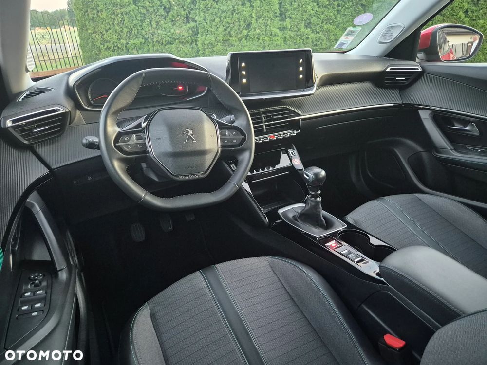 Peugeot 2008 1.2 PureTech Active Pack S&S - 14