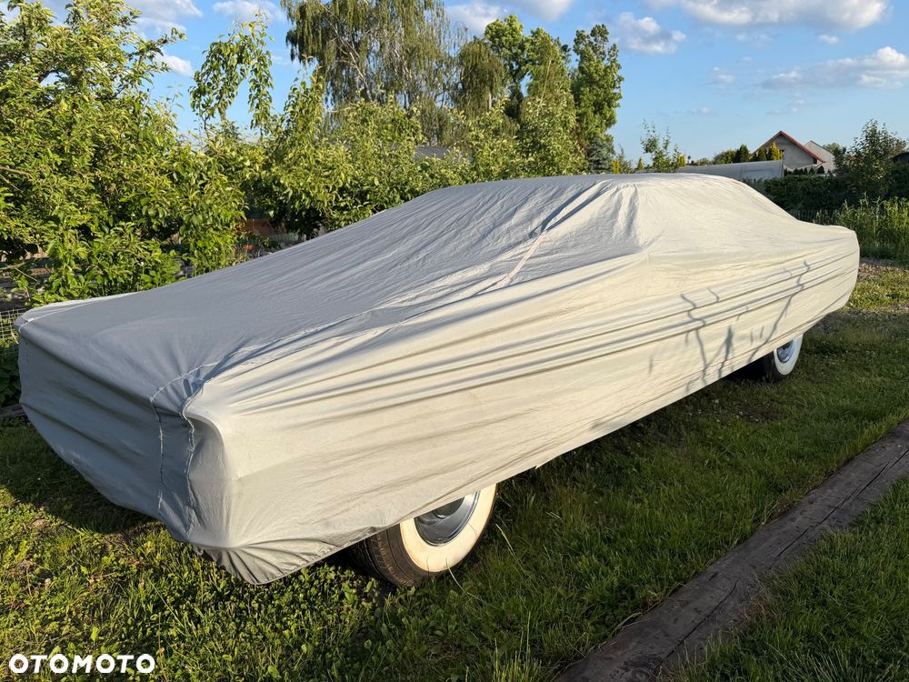 Cadillac Deville - 23