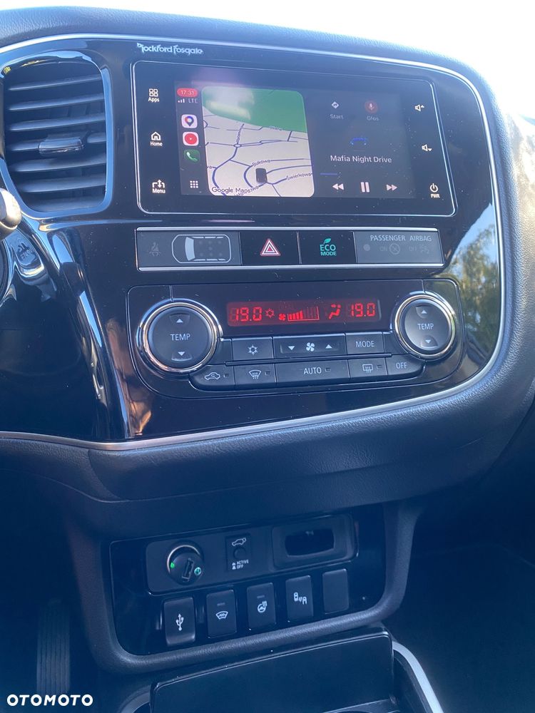 Mitsubishi Outlander 2.0 Intense + 4WD CVT - 8