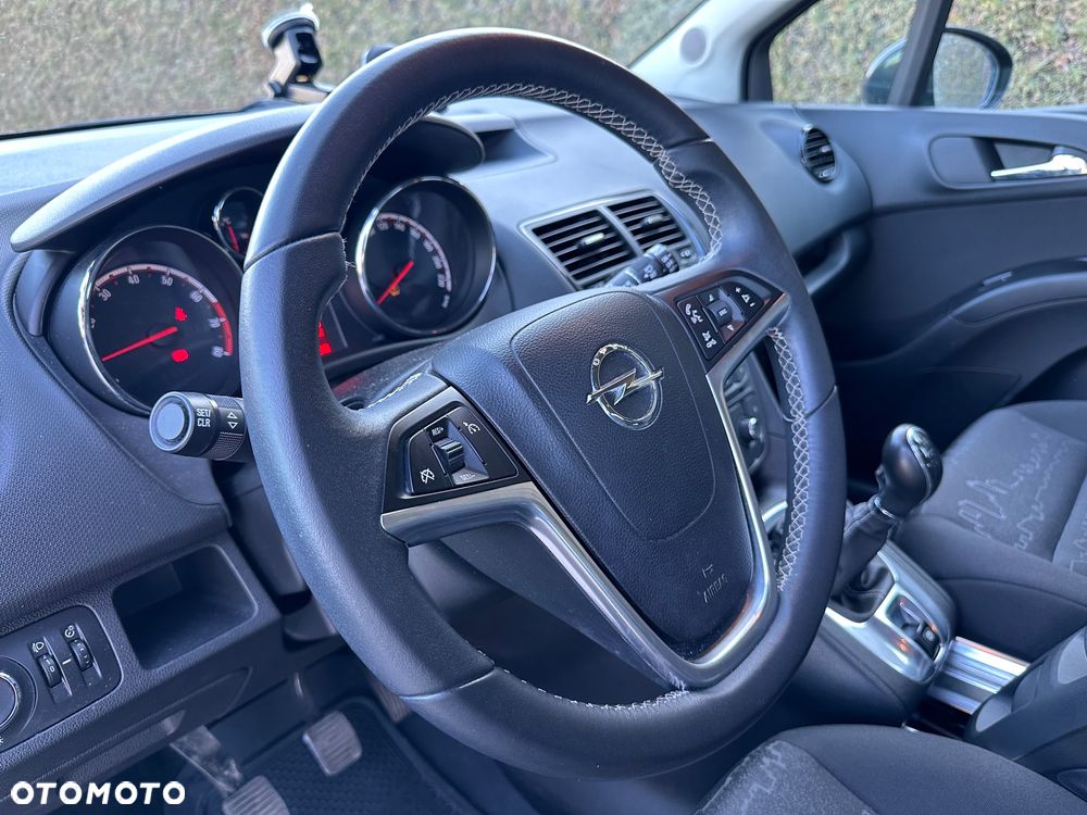 Opel Meriva 1.4 Cosmo - 17