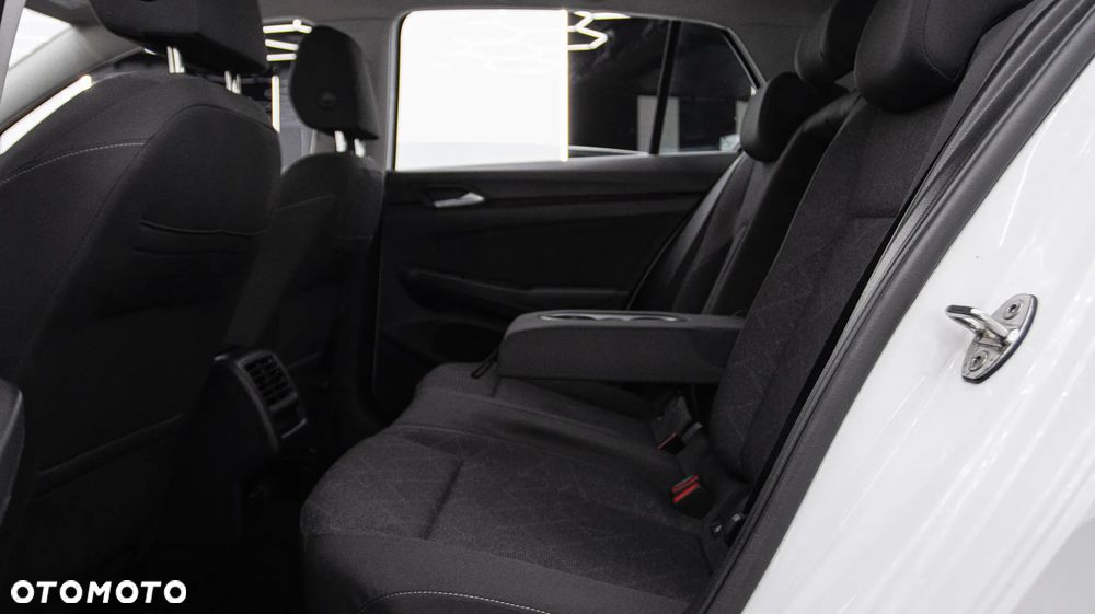 Volkswagen Golf 1.5 TSI EVO Life - 16