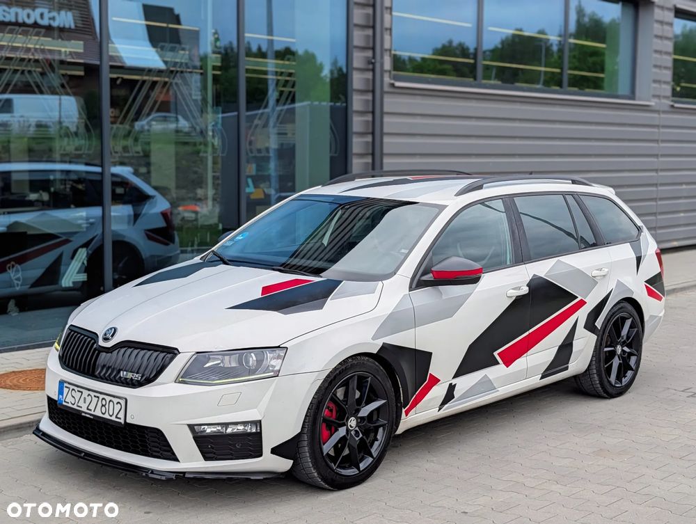 Skoda Octavia 2.0 TDI DSG RS - 1