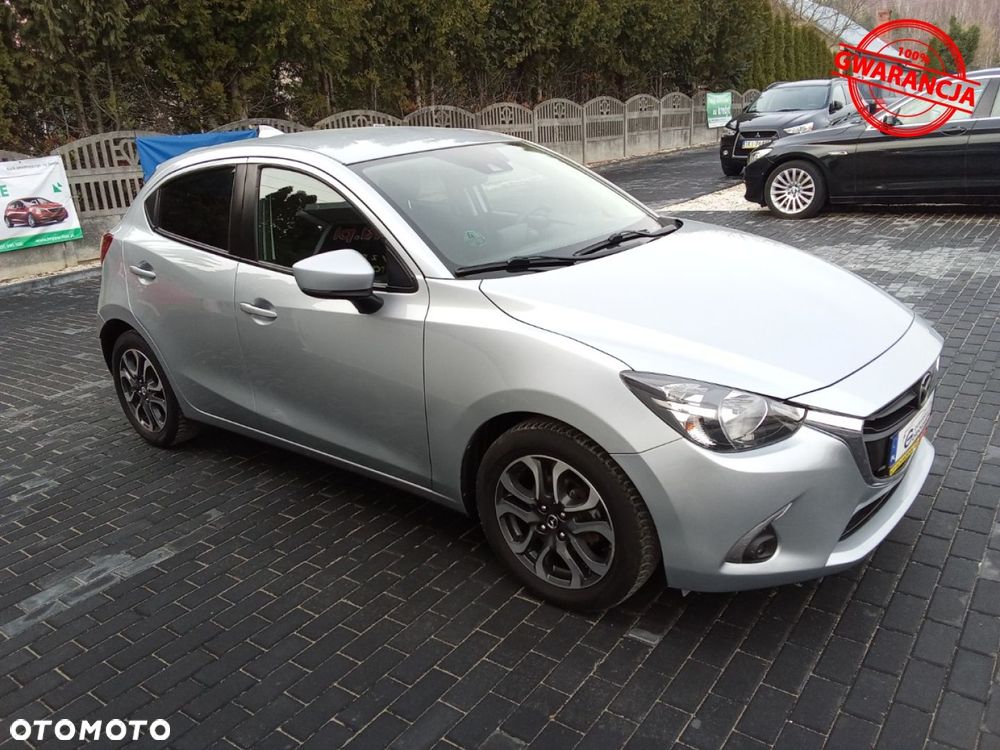 Mazda 2 - 8