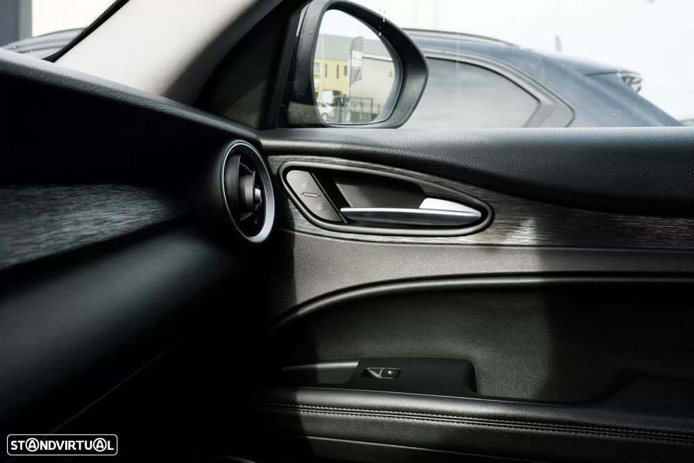 Alfa Romeo Stelvio 2.2 D Super AT8 - 23