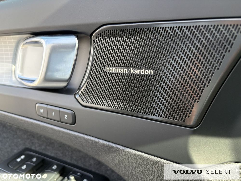 Volvo XC 40 - 11