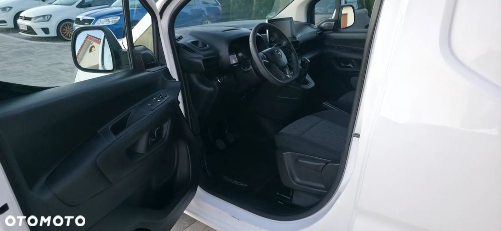 Opel Combo - 9