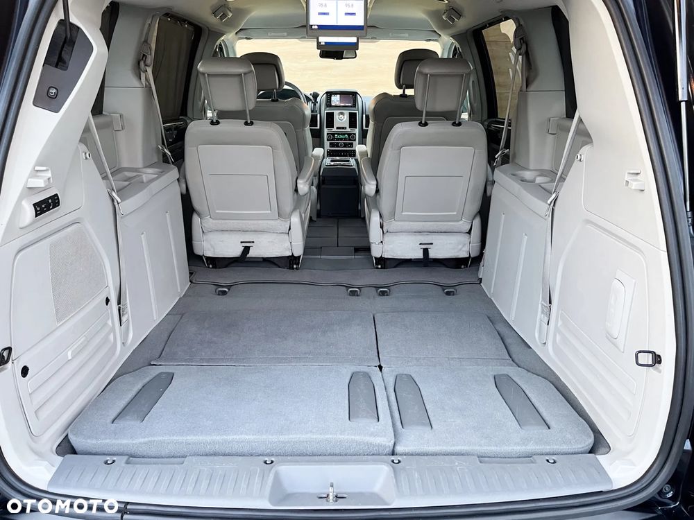 Chrysler Grand Voyager ver-2-8-crd-limited - 41