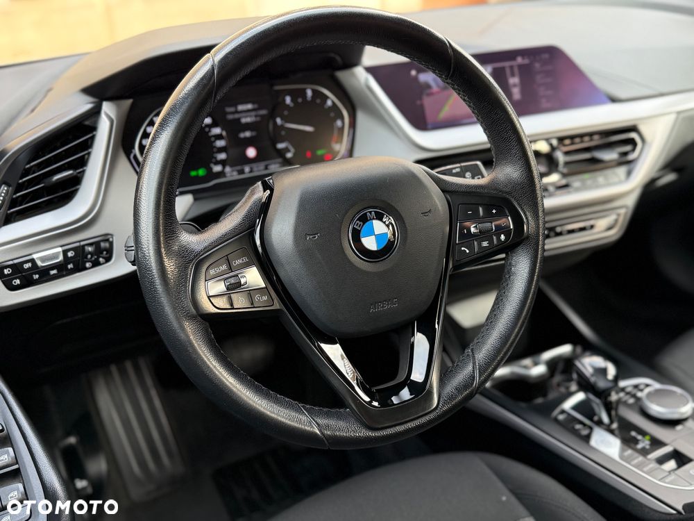 BMW Seria 1 116d Luxury Line - 32