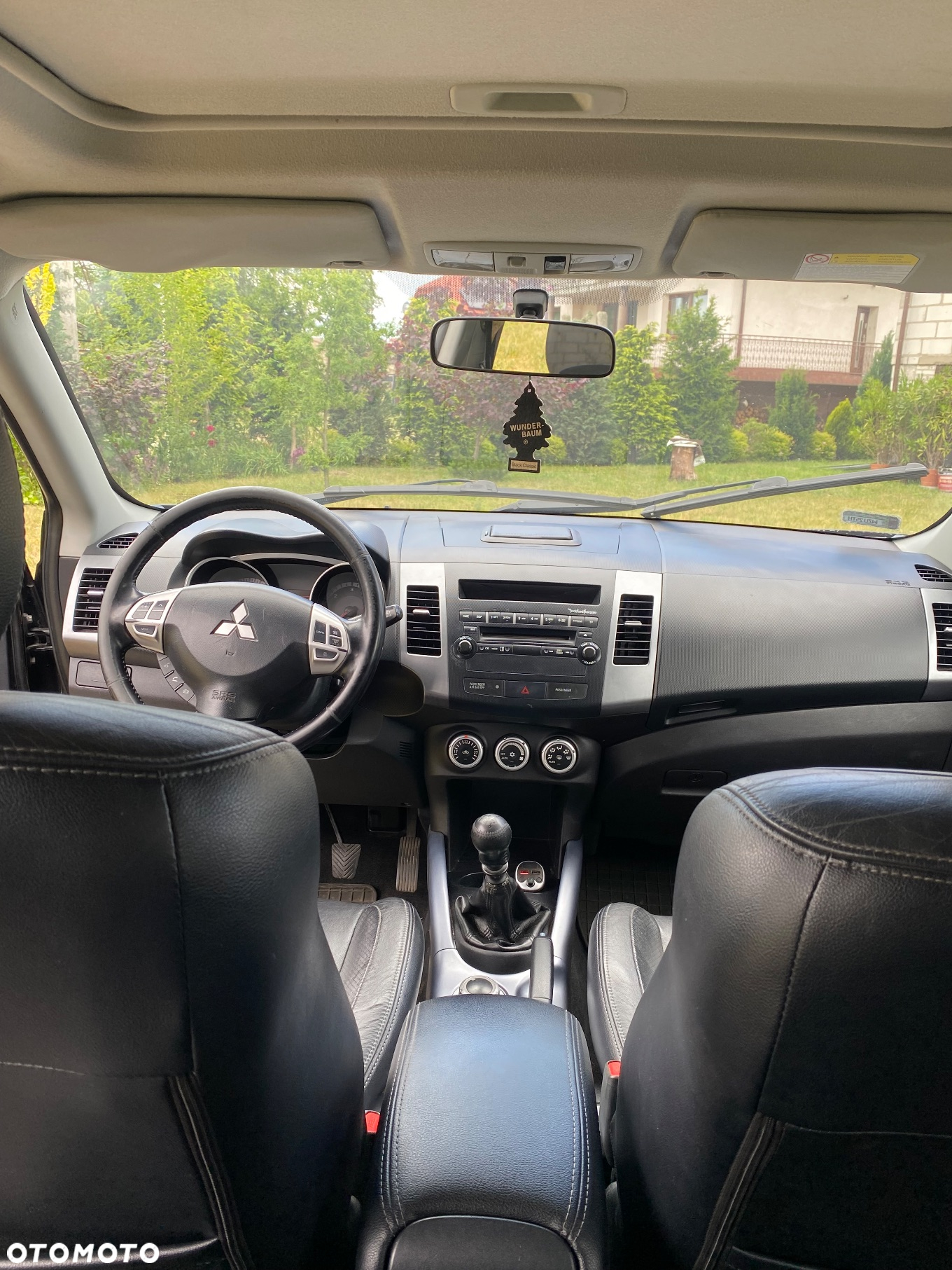 Mitsubishi Outlander 2.0 DID Instyle - 24