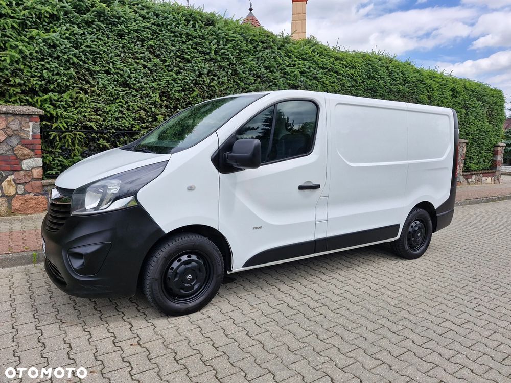 Opel Vivaro - 2