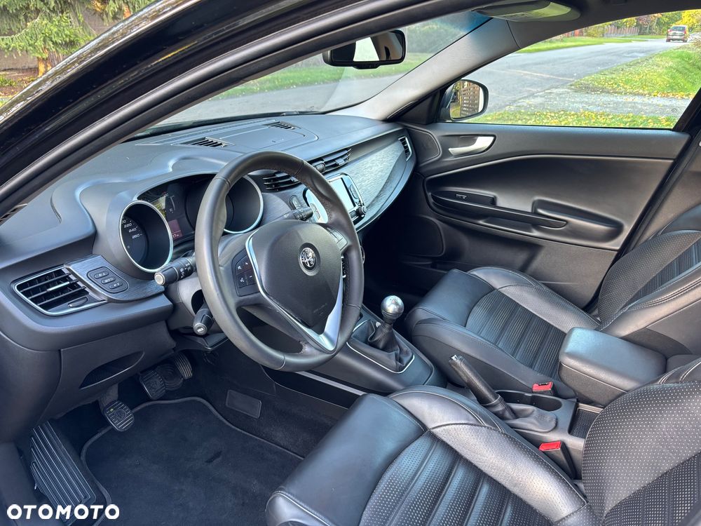 Alfa Romeo Giulietta 1.4 TB 16V Lusso Ti - 14