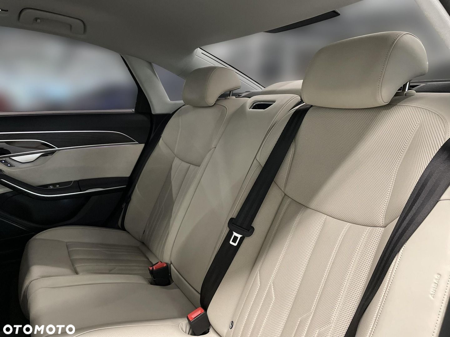 Audi A8 - 15