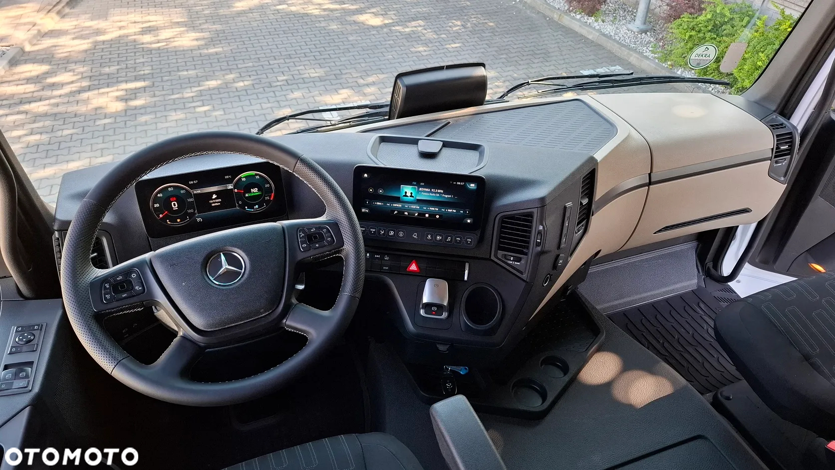 Mercedes-Benz ACTROS 1842 LS  / STANDARD / HYDRAULIKA DO WYWROTU / SALON PL / JAK NOWY / - 35