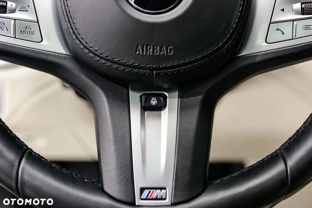 BMW Seria 7 750d xDrive sport - 26