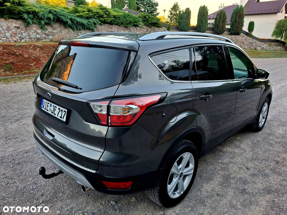 Ford Kuga 2.0 TDCi 4x2 Titanium - 20