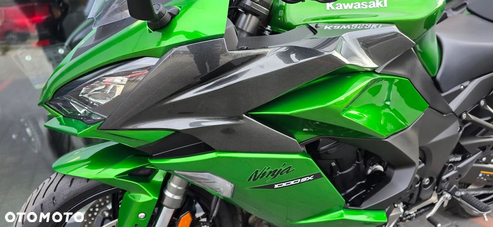 Kawasaki Ninja 1000 SX - 29