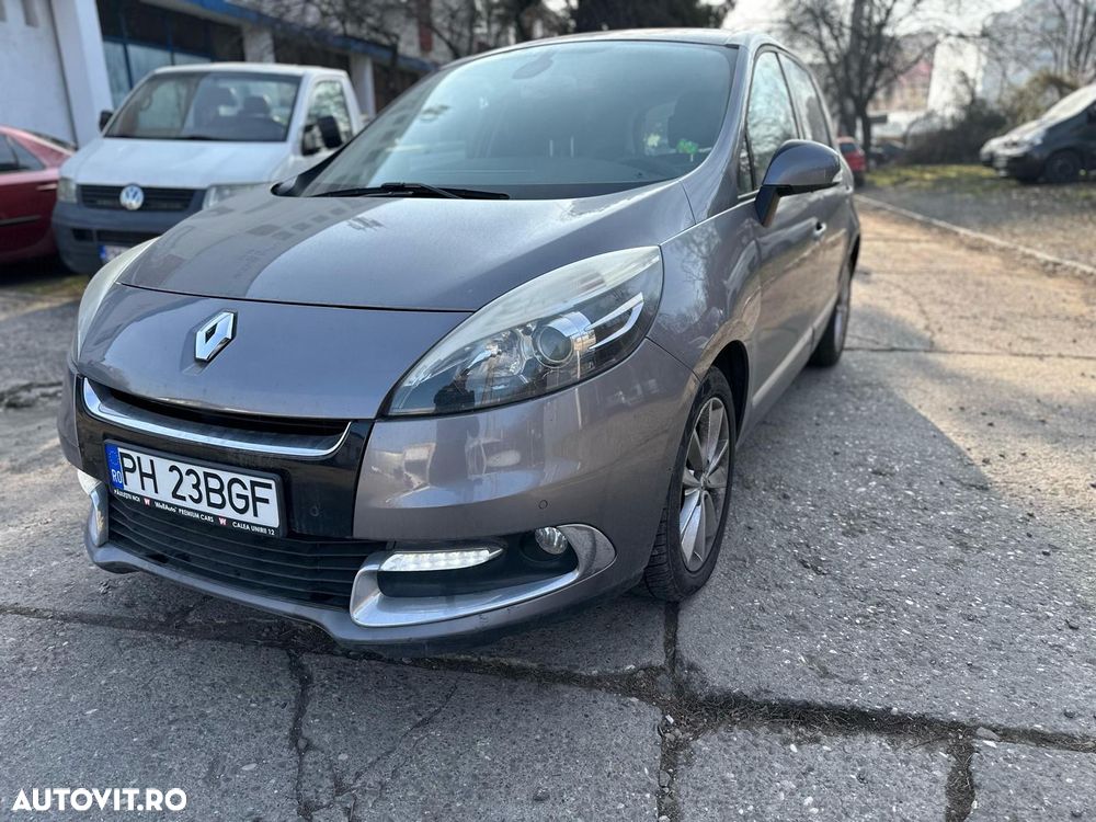 Renault Scenic - 1
