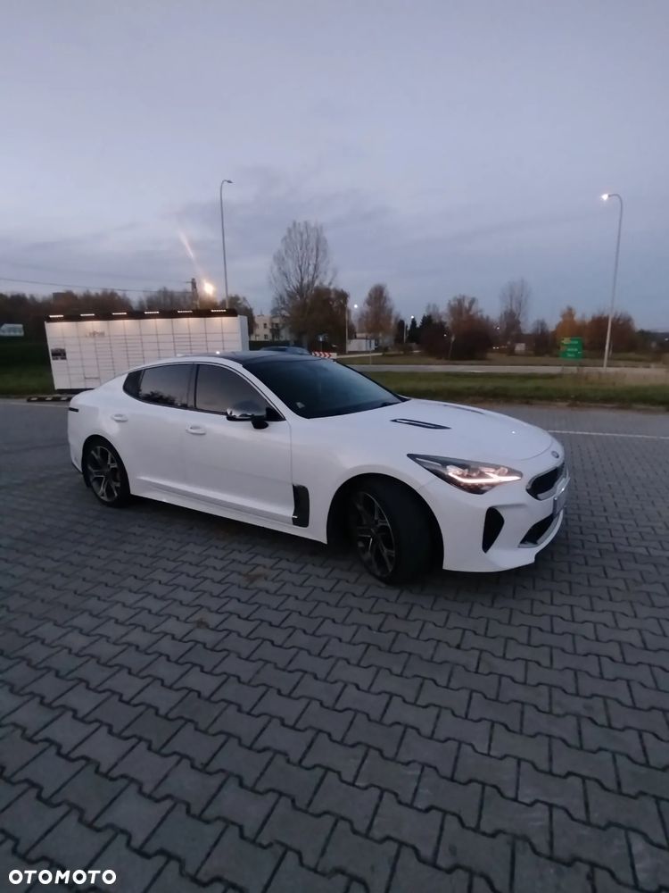 Kia Stinger 3.3 T-GDI V6 GT AWD - 8